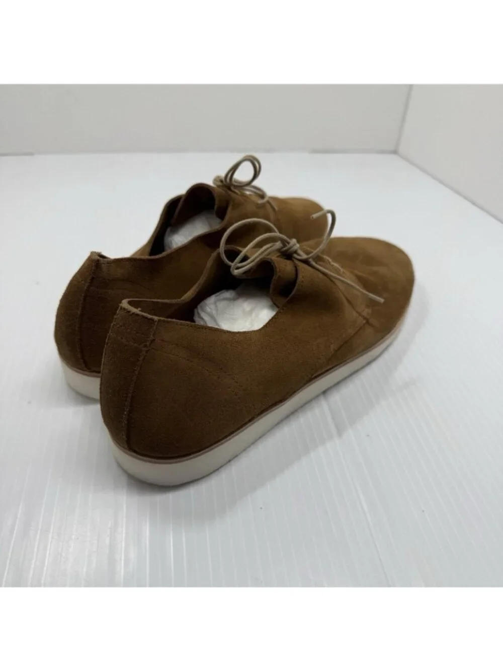 Nisolo Lightweight Flex Derby 10.5 Tan Suede Packable Travel Ethical Minimalist